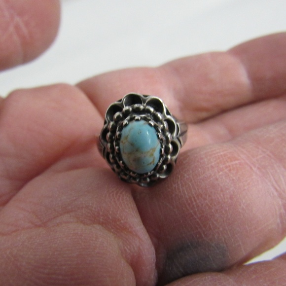 Vintage Sterling Turquoise Ring 7 - Picture 6 of 6